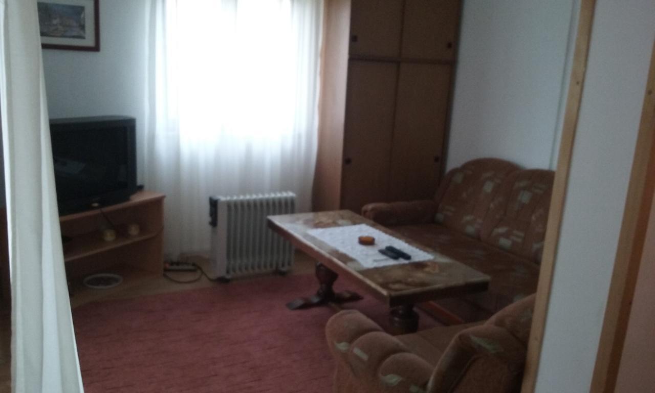 Filipo Apartments Poreč Eksteriør bilde